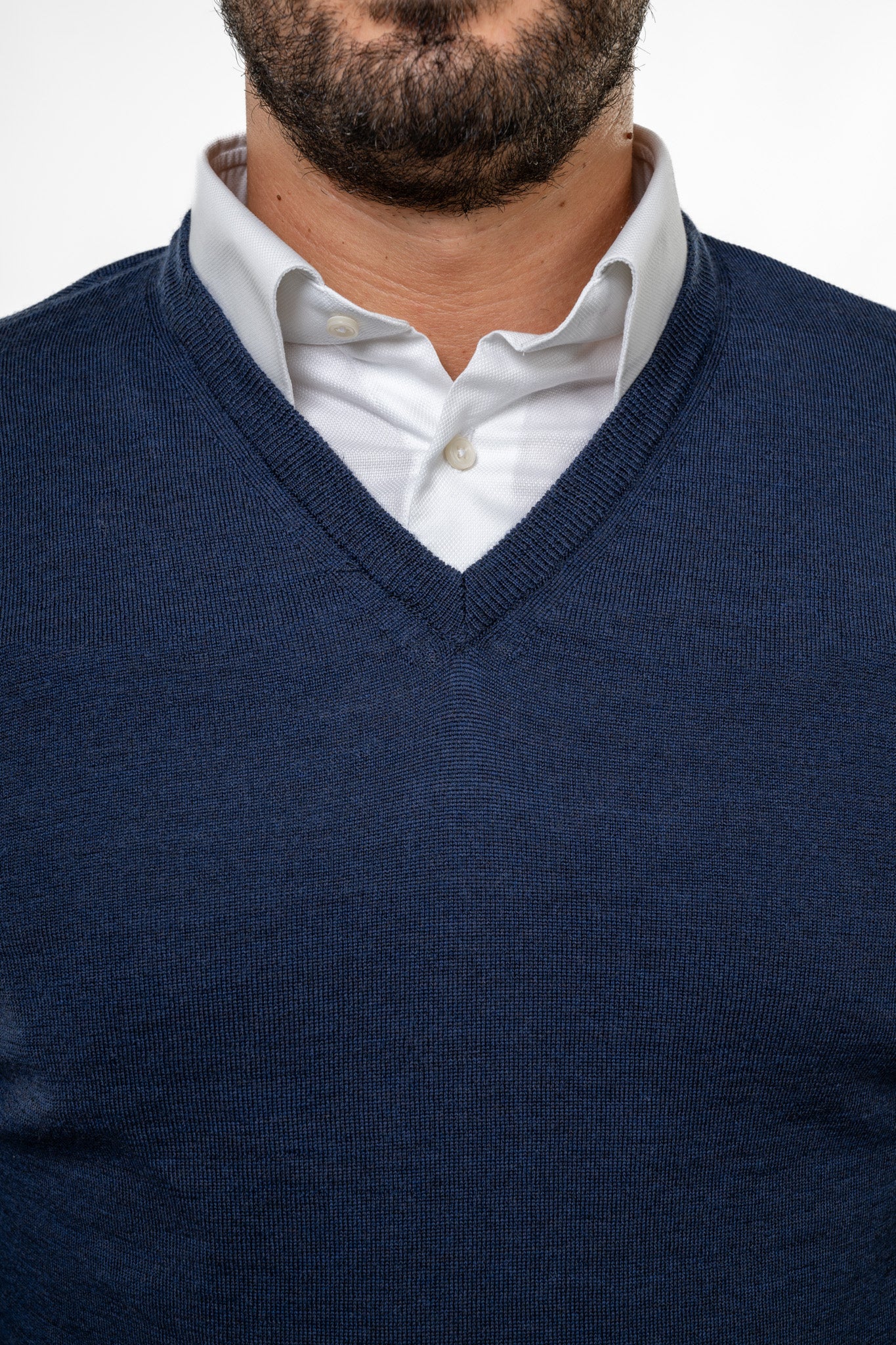 Scollo a V in Lana Merinos Blue Navy