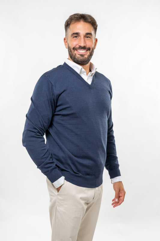 Scollo a V in Lana Merinos Blue Navy