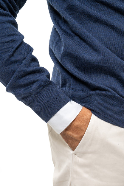 Scollo a V in Lana Merinos Blue Navy