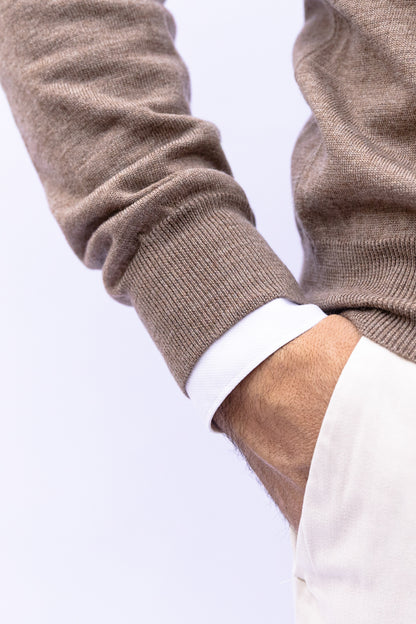 Scollo a V in Lana Merinos Beige